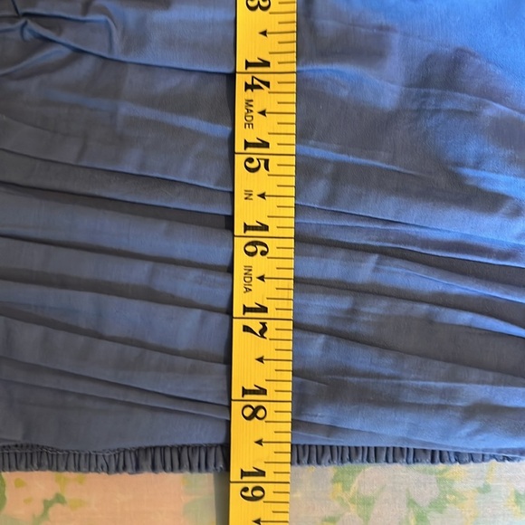 Abercrombie& Fitch | Poplin Plunge V-Neck Top Blouse XL Smock Ruching Classic - Picture 9 of 9